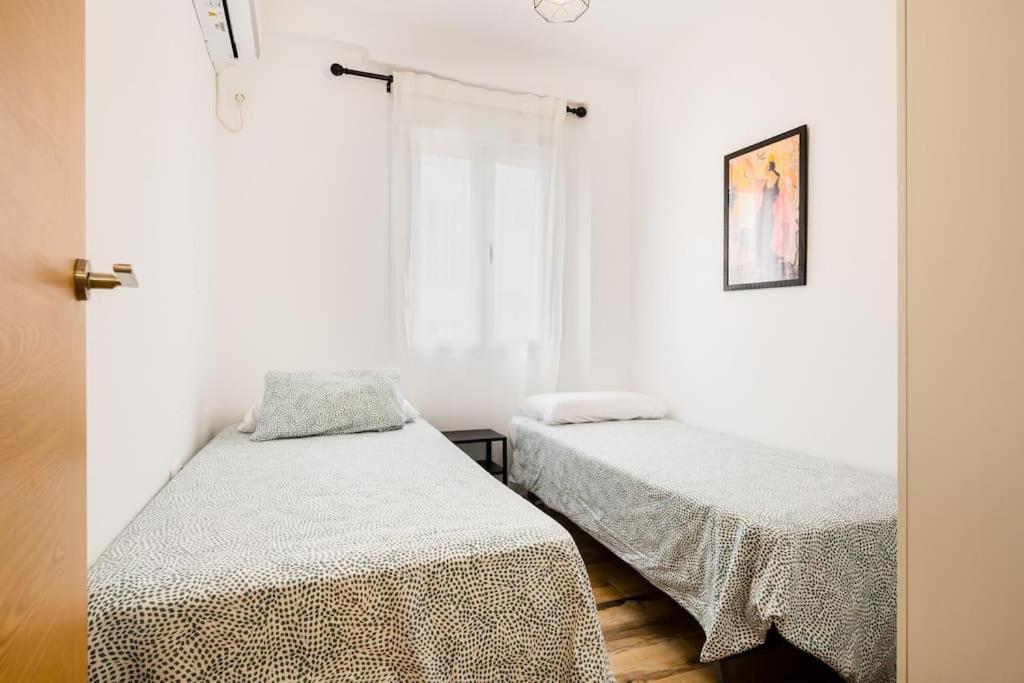 Apto Centrico, 2 Aparcamientos Privados, Bicis Sevilla Exteriér fotografie